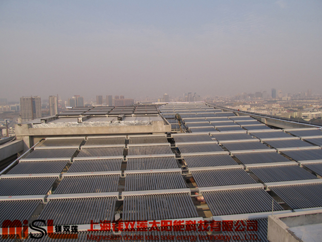 太陽能熱水器工程屋面防水處理